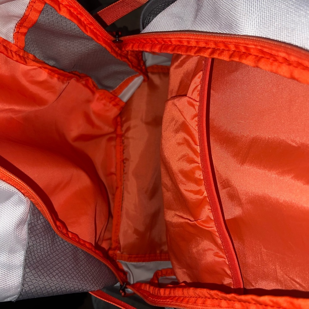 Backpack - Picture 4 of 5